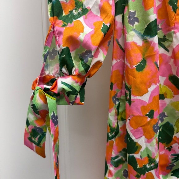 Pretty Little Thing Orange and Green Long Sleeve Floral Midi Dress Tik Tok - Picture 9 of 16